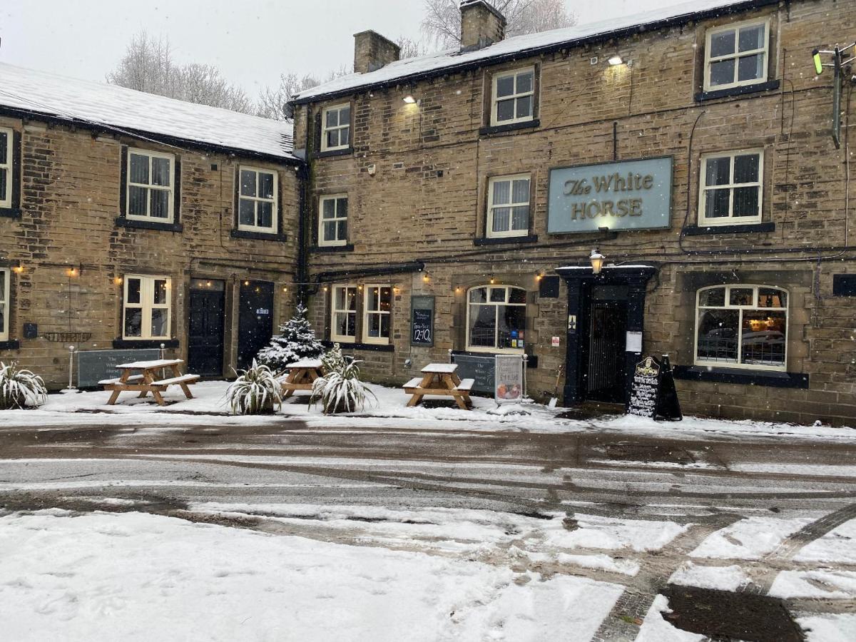 The White Horse Inn Holmfirth Exterior photo